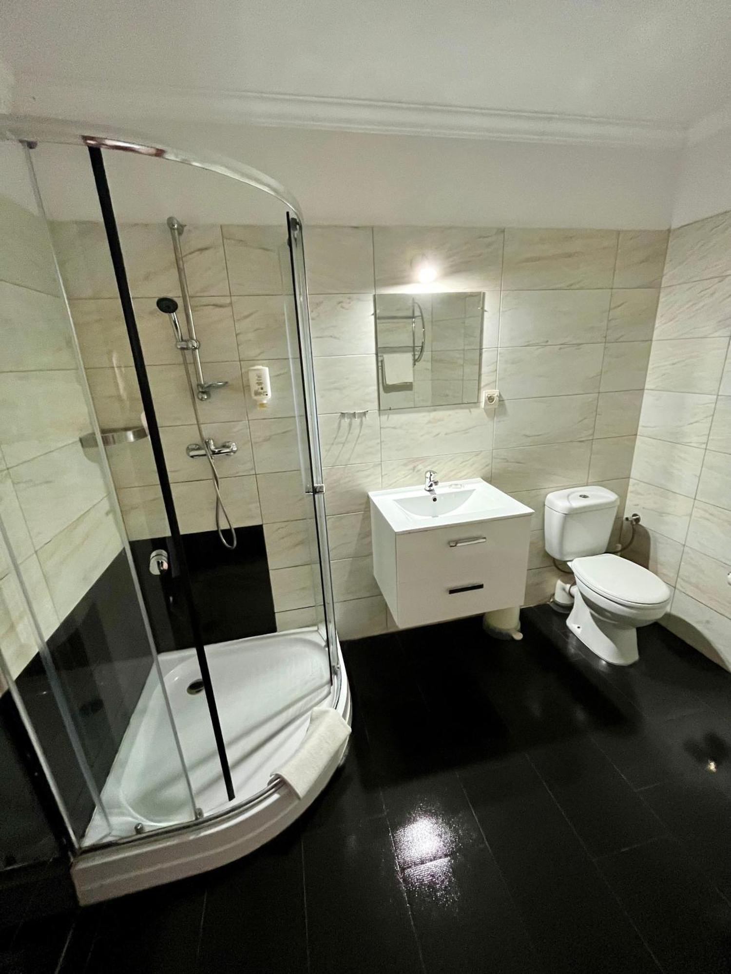 Gosciniec Rospuda 2 Hotel Augustów Buitenkant foto